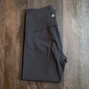 Lululemon Wunder Under Crop